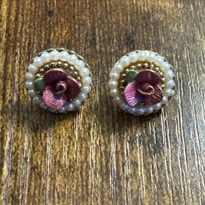 Vintage 1928 Gold Tone Faux Pearl Pink Rose Stud Earrings Circle Round Small